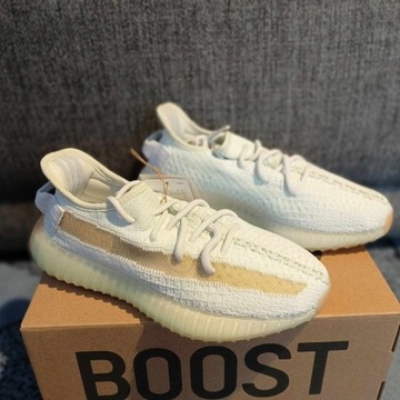 Adidas Yeezy 350 V2 Hyperspace