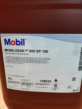 Olej Mobilgear 600 XP100