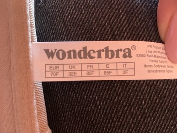 Wonderbra 70F