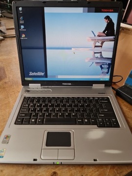 Laptop Toshiba Satellite L20-183