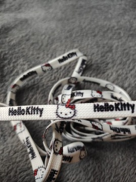 Sznurówki Hello Kitty z napisem 120cm
