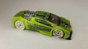 Hot Wheels ZOTIC