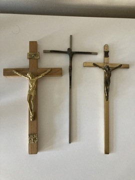 Zestaw krzyżyków krucyfiks krzyż Misja Święta