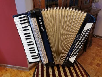 Akordeon Hohner Verdi II M 96 basów z futerałem