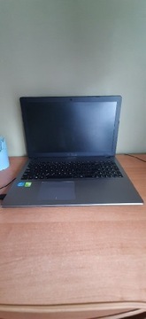 Laptop Asus mało używany 