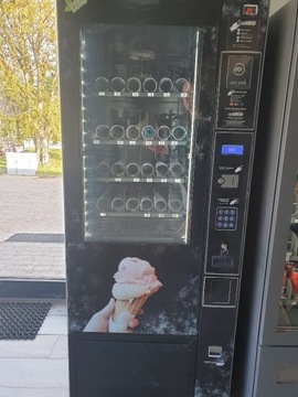 Automat vendingowy do lodów