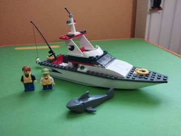 LEGO City 4642 Jacht motorowy 