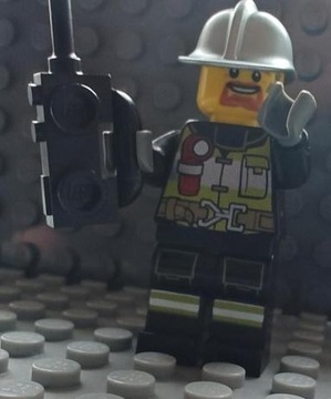 LEGO Figurka City - Strażak cty0635