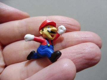 Bajkowy magnes na lodówkę 3D Mario