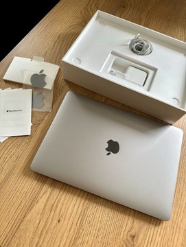 MacBook Air 13-calowy 2020 Retina Space Gray