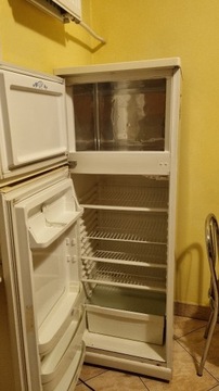 Refrigerator/ Lodówka