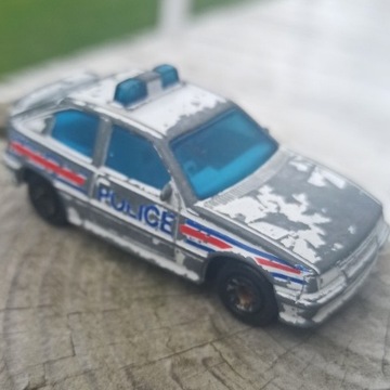 Matchbox Opel Kadett GSI-  1985 - Police