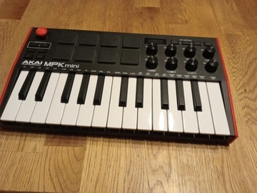 Klawiatura sterująca AKAI MPK Mini MK3 