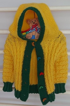 Ręcznie robiony swetr dziecięcy rozm. 92-98