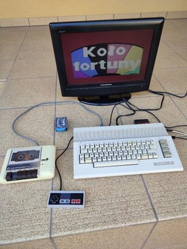 Commodore C64 komplet z grami tapecart gwarancja.