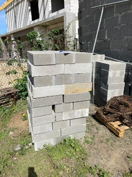 Bloczki betonowe/fundamentowe B-15