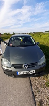 Samochód marki volkswagen golf V 