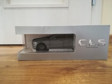 Mercedes CLS X218 Classic Collection 1/18