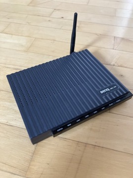 Router BENQ AWL 700