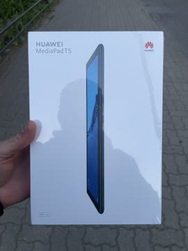 Tablet Huawei MediaPad T5 10,1" 2/16GB WiFi Czarny