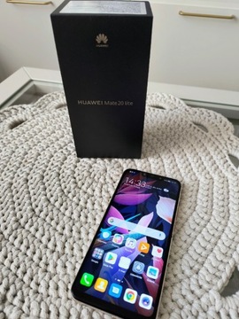 Huawei Mate 20 lite 4/64 GB Sprawny 