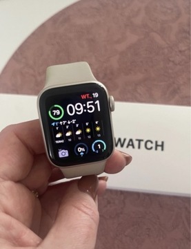 Apple Watch SE 2 drugiej generacji 40 mm