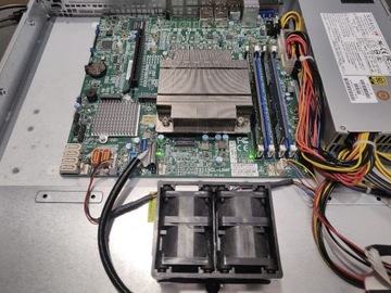 SUPERMICRO 512L-200B, E-2236, 6x4,8GHz, 16GB DDR4