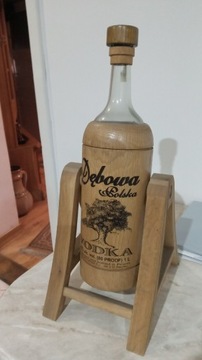 Butelka na drewnianym stojaku Dębowa 1L