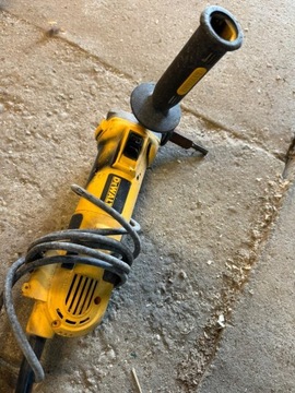 Urządzenie do rowkowania zaprawy DeWalt DWE46101QS