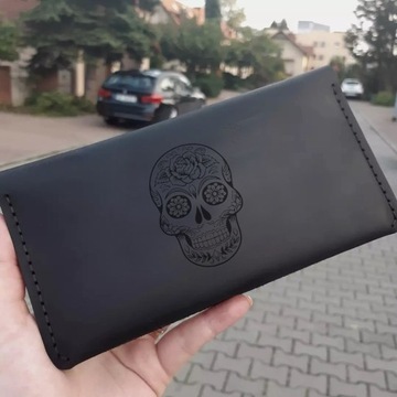 Duży ręcznie robiony skórzany czarny portfel męski
