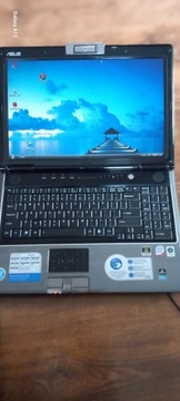 Laptop ASUS  X57V 15,6"  3GB/320GB