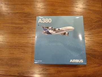 Model samolotu AIRBUS A380 1:400