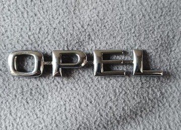 Emblemat znaczek napis OPEL