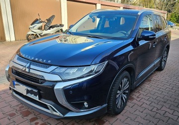 Mitsubishi Outlander 2,0 CVT 4WD, MY.20, 70.000 km