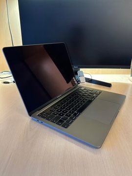 MacBook Pro 2020 i5 16GB RAM 256GB SSD gwarancja