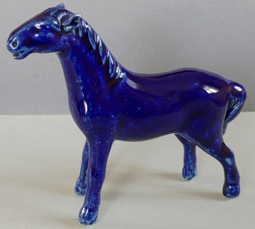 2 kobaltowe konie z porcelany 