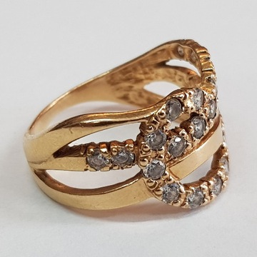 Piękny złoty pierścionek z cyrkoniami Au 585 3,41g