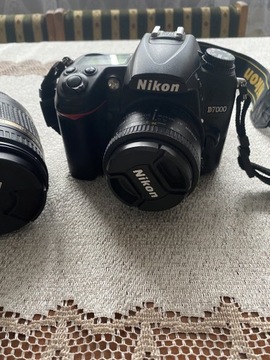 Nikon D7000 to cyfrowa lustrzanka 