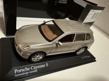 1:43 MINICHAMPS PORSCHE CAYENNE S