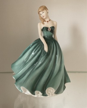 Royal Doulton HN3979 Sarah 