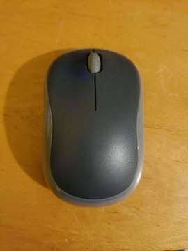 Myszka mysz bezprzewodowa Logitech m185 komputerow