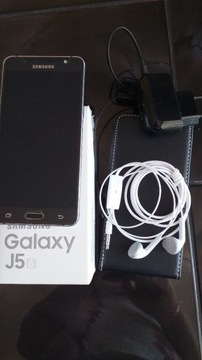 Telefon komórkowy SAMSUNG GALAXY J5  /6