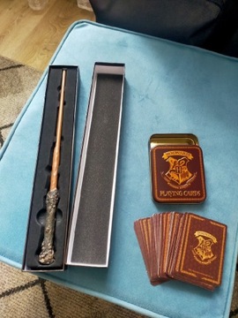 Zestaw Harry Potter różdżka plus karty do gry 