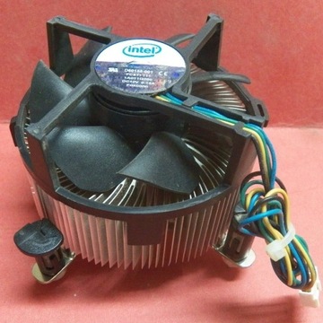 Radiator z wentylatorem CPU