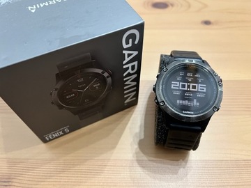 Zegarek sportowy GARMIN FENIX 5