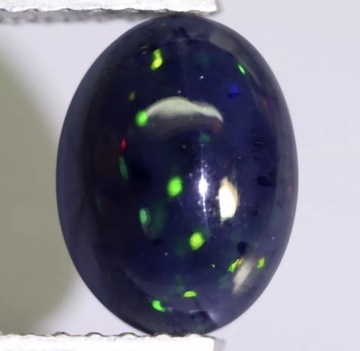 Opal Naturalny 0.60ct!