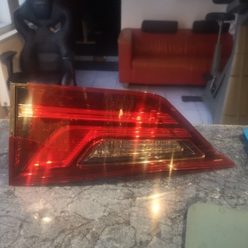 Lexus GS IV Lampa w klapę tylna prawa 