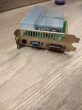 GeForce 8500GT PCI-E 256MB DDR2 TV-OUT DVI