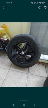 Koła zimowe 215 / 65  R16 98H   4 szt.