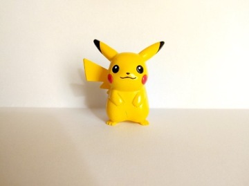 Figurka zabawka Pokemon TOMY Nintendo PIKACHU